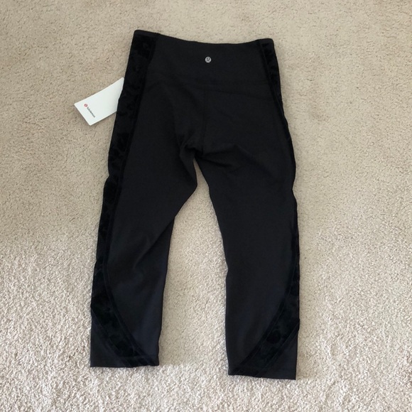 Lululemon Wunder Under Crop High-Rise *Flocked 21” - Picture 5 of 6
